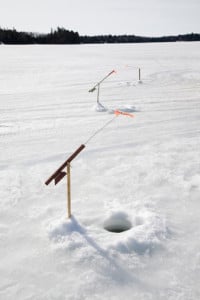 Ice_fishing